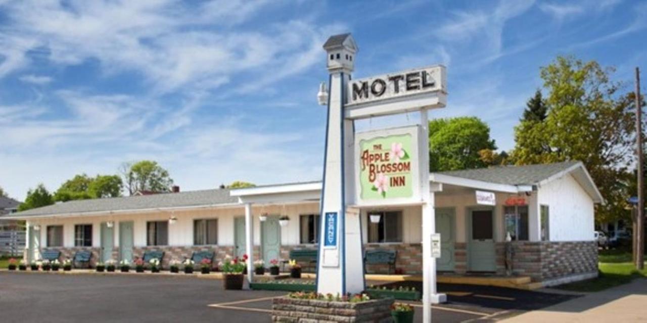 Apple Blossom Boutique Mackinaw City Exterior foto